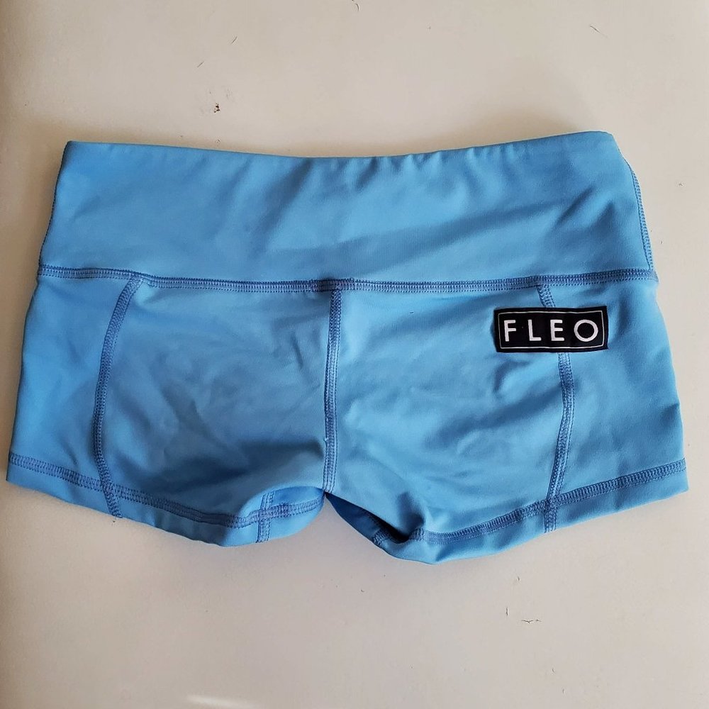 Fleo Low-rise Contour workout shorts